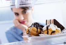 woman craving for cupcakes
